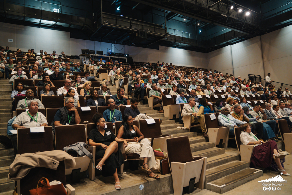 2-2025-06-20_Etats-Generaux-de-la-Canne-EGM-Stella_PRESIDENTE_Web-16